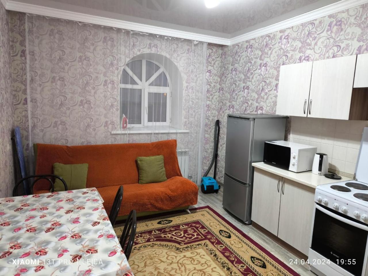 Уютная Квартира Комфорт Класса76 Astana Exterior foto
